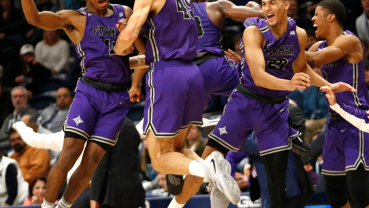 Lyons leads Furman to stunning upset of No. 8 Villanova
